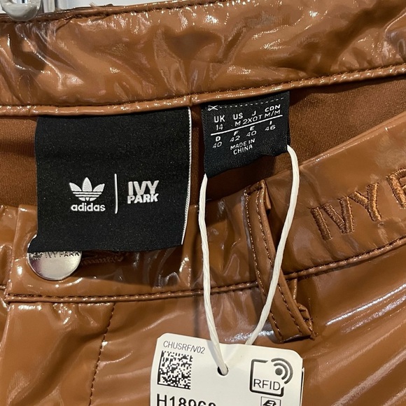Adidas X Ivy park latex pants - Picture 9 of 9